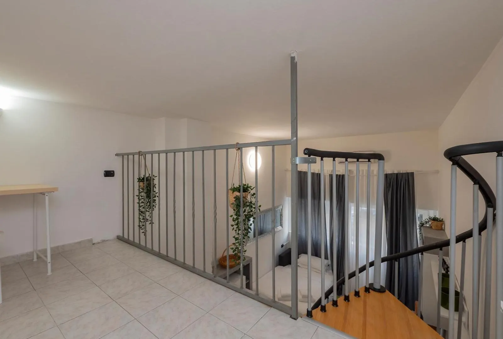 I Host Apartment - Breno 1 Milan Italy